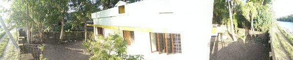 3 Bhk home in 9.5 cent property, next to ashtamudi kayel