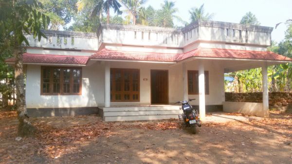 1600 squre feet House and 18 cent plot for sale near st. Jude school at kollam