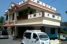 4bed room house forsale with9.5centland at chengamanadu aluva