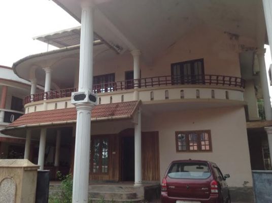 5 BHK independent house at Kakanad