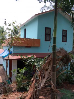 3 cent of plot with 3 bhk upstair house for sale in chevayur near bhavan's school calicut