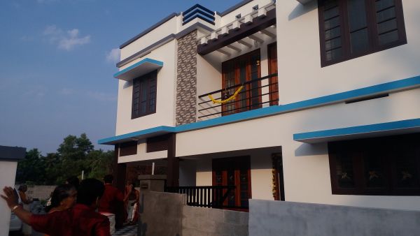 BRAND NEW 4 BHK House near Technopark and CET for rent