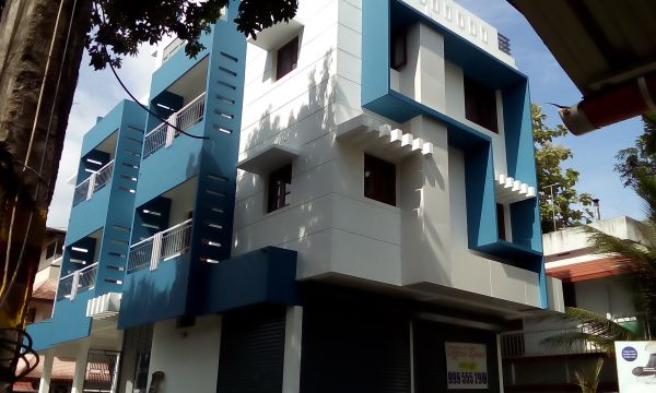 SHOP AND OFFICE SPACE FOR RENT IN THYKOODAM 1 KM FROM VYTTILA JUNCTION