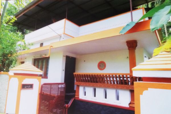 2000sq ft Nair family home with 14 cents Land Near proposed Electronic Park kanjiramattom, Ernakulam