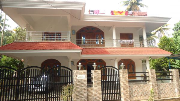 2 BHK Rent for in between Chalakudy & Angamally NH47 at Pongam Koratty