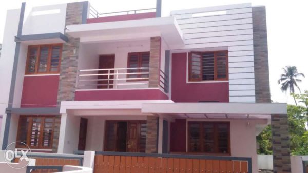 2400 sq feet house for sale near sea port air port road thripunithurs