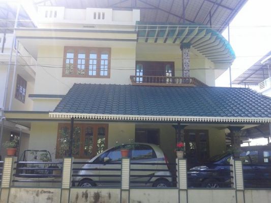 KOLAZHY 1700 SQF 3 BHK HOUSE FOR SALE