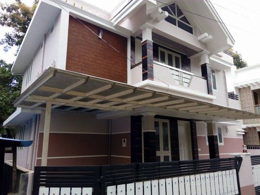 3.50 cent ,  1500 sq.ft , 3bhk house in Thrippunithura - Kandanad .