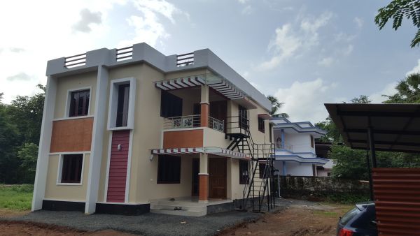 For sale /Rent 2000 sqft new house near Trichur Govt. Medical college (650 mtrs. only)