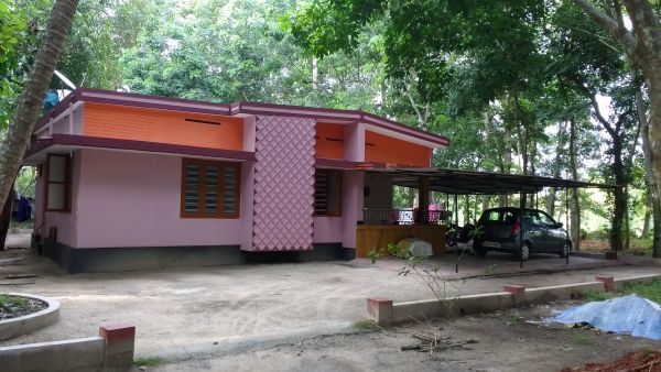 140 cent house with land in vaikom