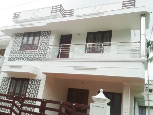 New Stylesh house in Pottore ,4cent,1850ft,4bhk, 60 lakh residency area