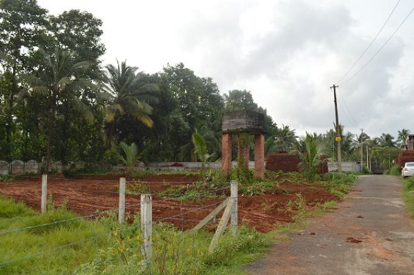 15 Cent Residential plot in Thrissur