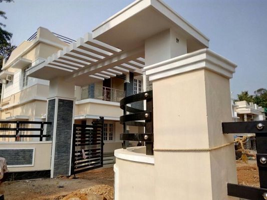 4.50 cent,1550 sq ft ,4 bhk house in Mulanthuruthy , Ernakulam .