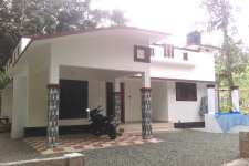 New house for sale in 5 cent near karukachal town