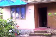 8 cent land with house for sale in Adoor