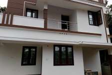 3.50 cent  , 1300 sq.ft , 3bhk  house in Thiruvankulam , Ernakulam .