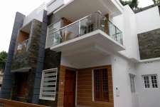 4.100 cent ,1750 sq.ft , 3bhk house in Thrippunithura - Udayamperoor .