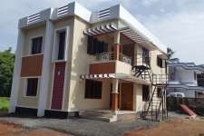 For Sale/ Rent 2000 sqft,new house near Trichur govt. medical college (650 mtrs, only)