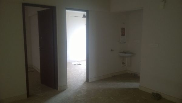 2BHK FLAT AT ERNAKULAM (M.G. ROAD) AT CHEAP RATES