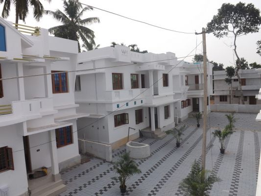 3 bhk house in chottanikkara eruveli