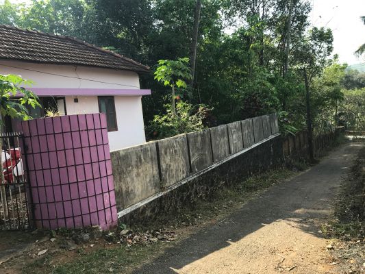 46 cents Plot/Land. 3BHK Residential House/Villa situated in Pennukara 5Kms from Chengannur Town.