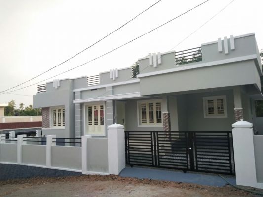 5 cent, 1100 sq ft, 3 bhk house in Mulanthuruthy