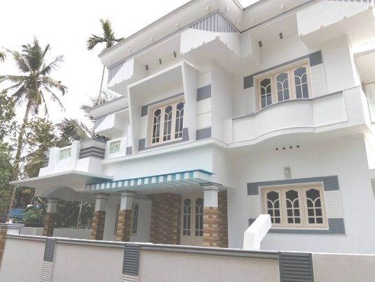 4.75 cent, 4bhk house in Chottanikkara