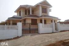 9 cent land with beautiful house in Pilathara, Kannur