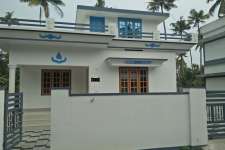 5 cent 1000 sqr ft house sale in manakkapady . N paravoor