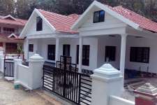 3bhk 1600sqft house in koothattukulam