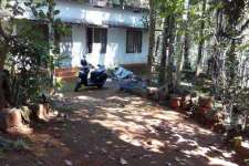 50 cent land and house at kambalur cherupuzha kasaragod