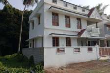 3 cent, 1600 sqft, 3 bhk house in Thrippunithura-Udayamperoor