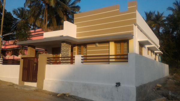 Newly built independent house in posh area, for sale