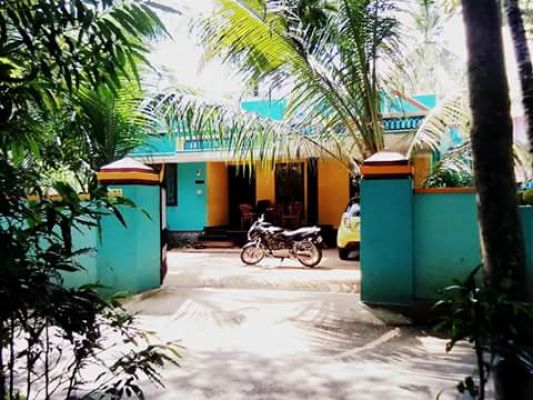 8 cent house&plot in Eroor, Ernakulam