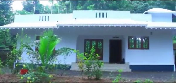 Single storey 3BHK residential house in 10cent for Sale/Rent