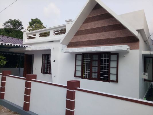 5 cent of land in mulamthuruthy