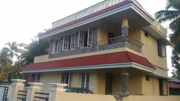 Tripunithura -Puthiyakavu 3 BHK  1500 SQ FT  for sale