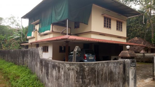 30 cents house and land at Rayamangalam, Perumbavoor