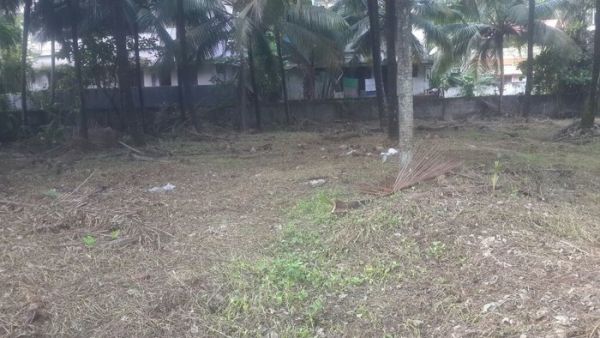 Residential land for sale in kuriachira