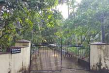 1.65 acre land with a 4bhk house at mangad, kannur