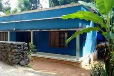 House with 10cent sale in Njaliyakuzhy Urgent!