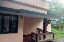 2bhk house with 13 cent land in kandanadu,Thrippunithura for sale