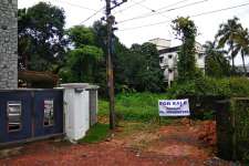 18 cents Residential plot behind Toc H School @ Vyttila