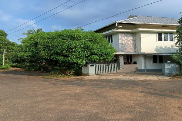 Fully furnished 4 bhk House for sale in Thiroor, Kolazhy, Thrissur