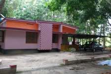 140 cent house with land in vaikom