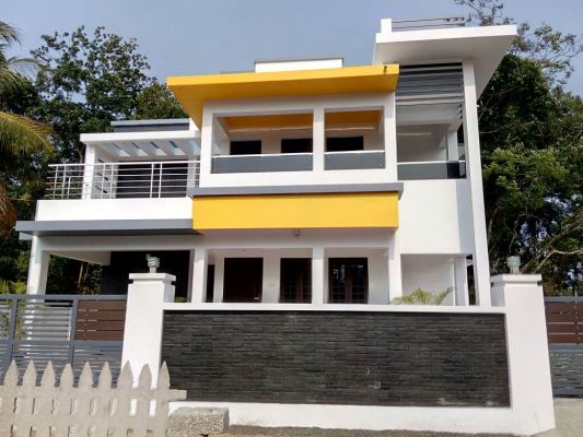 2500 sq ft, 6.50 cent, 4bhk house in Chottanikkara - Eruveli